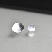 hatsuyuki　（純銀/K18）　Pierced　earring　（M）