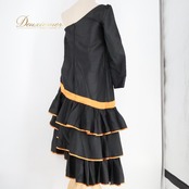 フラダンス 衣装 FANCY DRESS ファンシードレス ワンピース ドレス ブラック系 アシンメトリー ワンショルダー フリル ボリューム 光沢 無地 上品 きれい 高級感 黒 橙 かわいい 華やか 鮮やか 明るい フラ ダンス レッスン 練習 オレンジ系