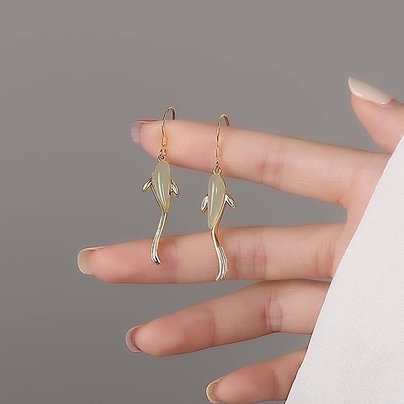 靈の貓シリーズ】☆耳飾り☆ ピアス さかな 魚 レディースアクセサリー  