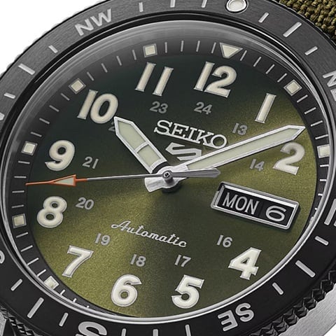 SEIKO セイコー 5SPORTS 5スポーツ HDB008J Field series 4R36搭載