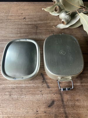 レトロなアルミの弁当箱