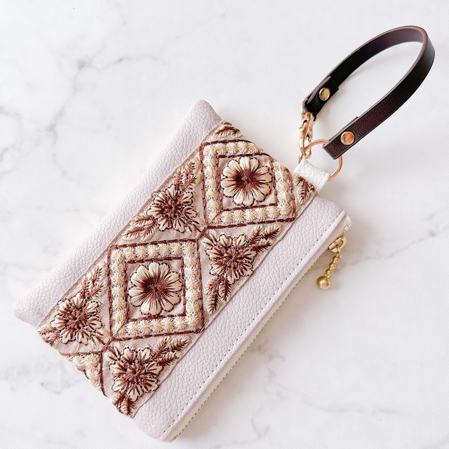 -petan-チャームポーチꕤClassical Bloom Lace(ブラウン)