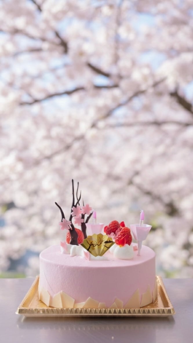 店頭受取】ひなまつりデコレーションケーキ4号（大人1〜3名様