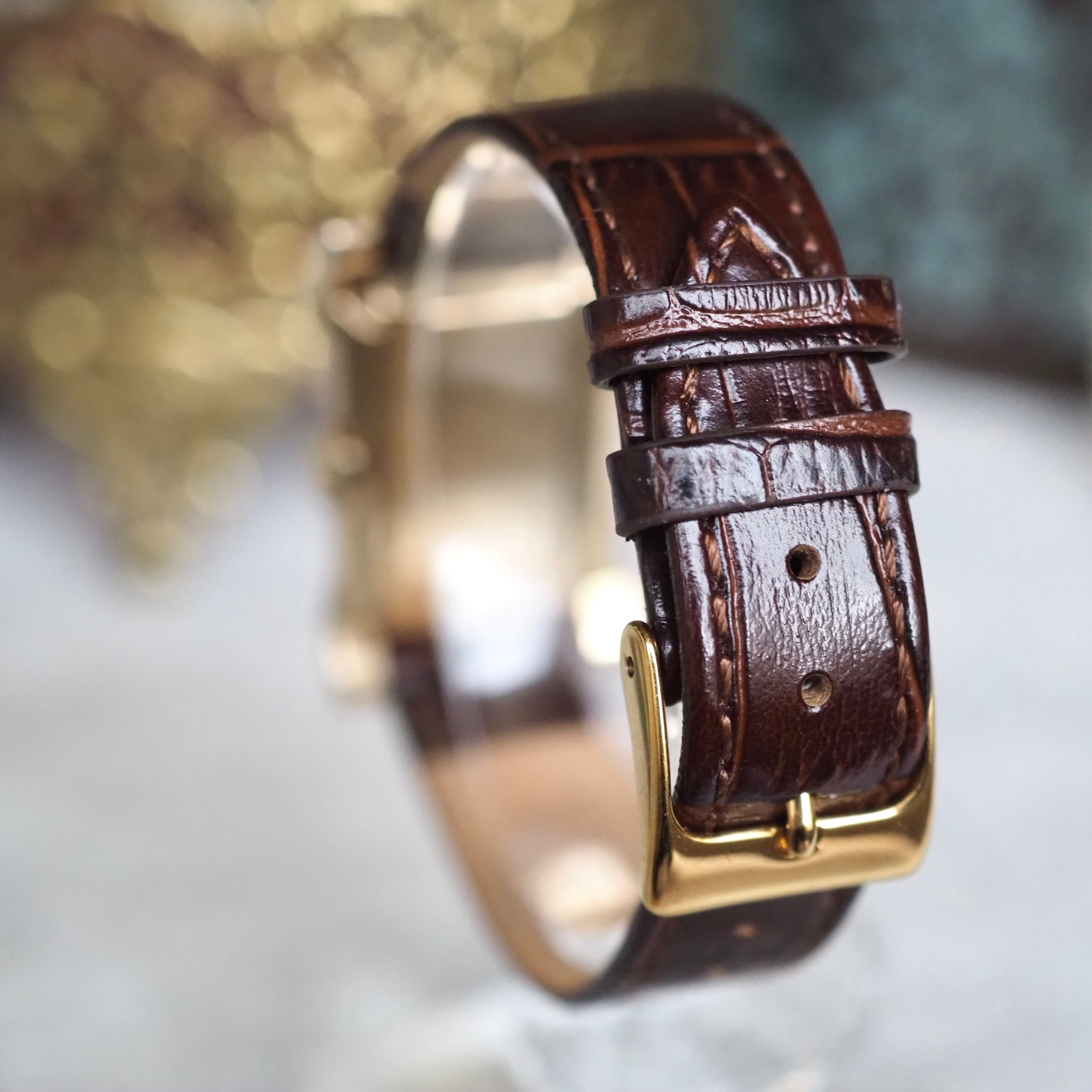 BULOVA ブローバ 角金 ダイヤ付 アンティーク時計 1940年代 | Plumage