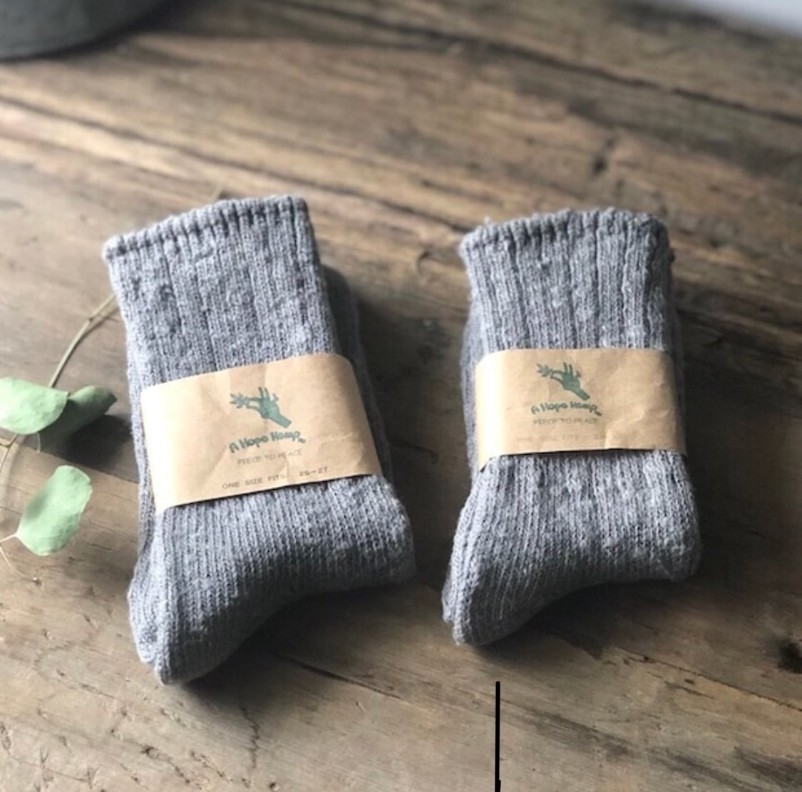 A HOPE HEMP / ソックス ベンガラ染め《煤染/グレー》
