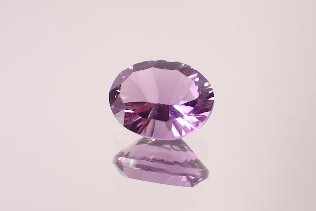アメジスト(コンケーブカット)　2.22ct　[D12-181]