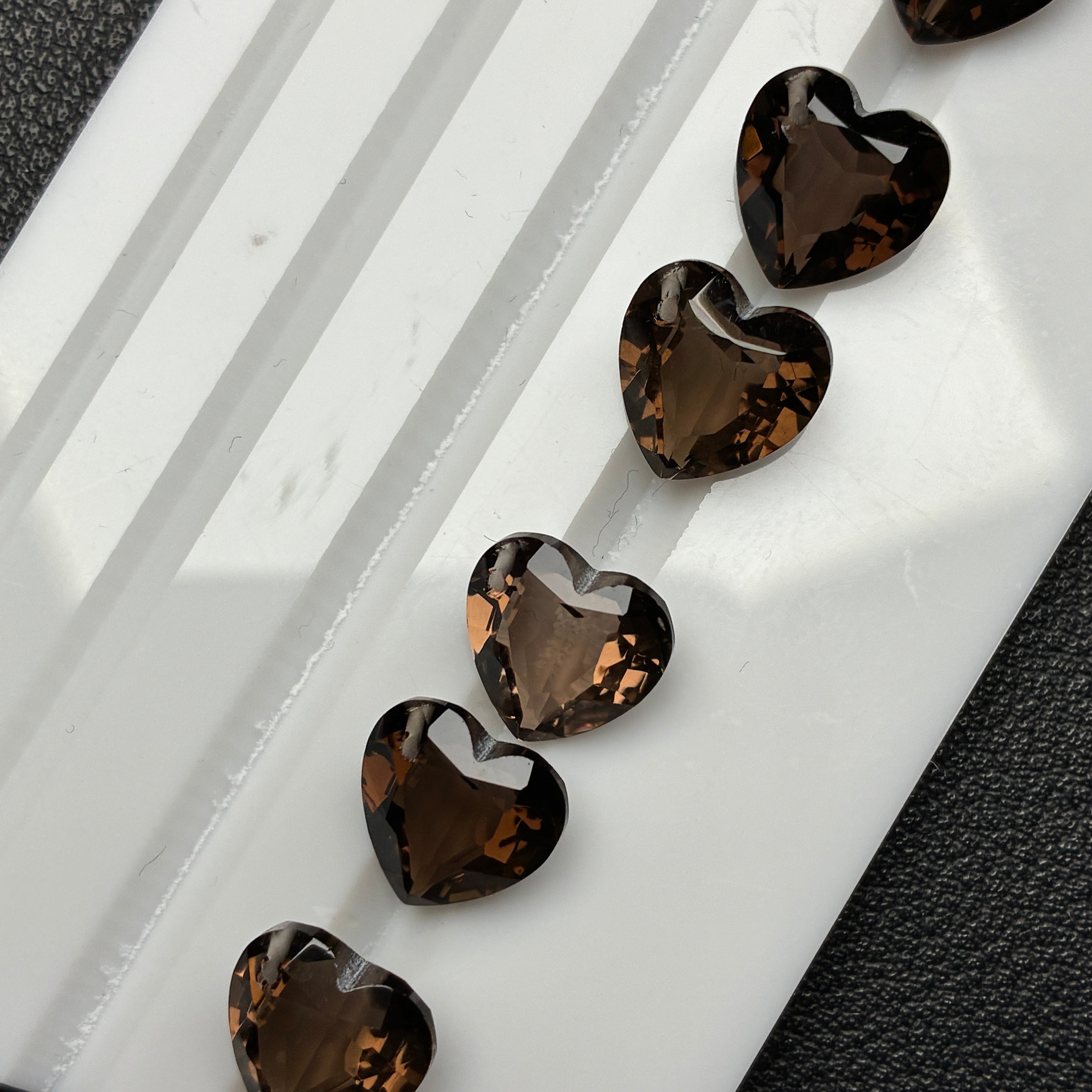 スモーキー　左穴あり　8粒セット　｜K0105