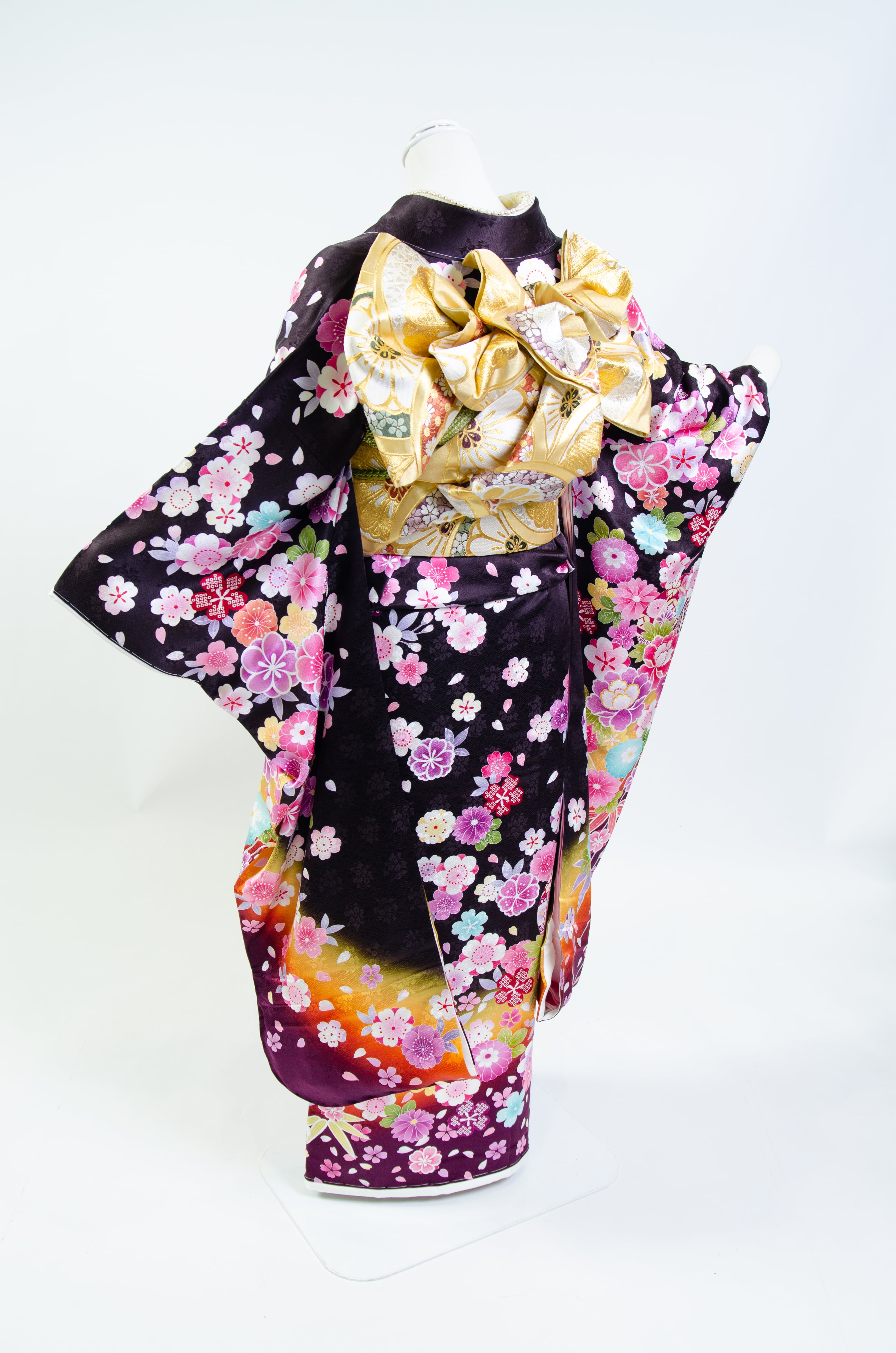 振袖【プレミアムレンタル】新品 振袖セット 正絹 紫グラデーション 花柄 お仕立て上がり 成人式 結婚式 卒業式 結納 引き振袖 | RAY  kimono powered by BASE