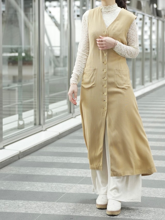 Beige Vintage Button Design No-Sleeve One-Piece