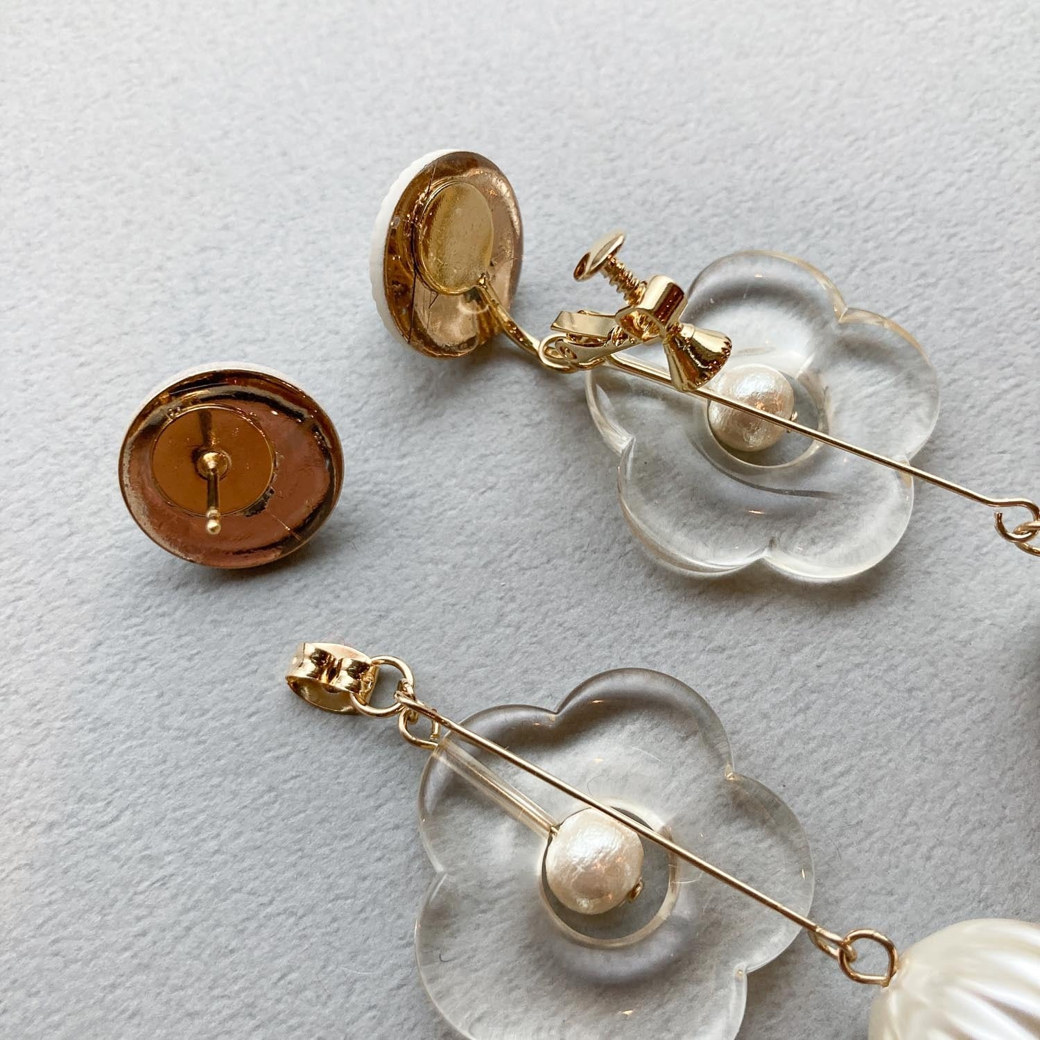 パールとクリアお花ビーズの〈ピアス/イヤリング〉 | Dua-アクセサリー