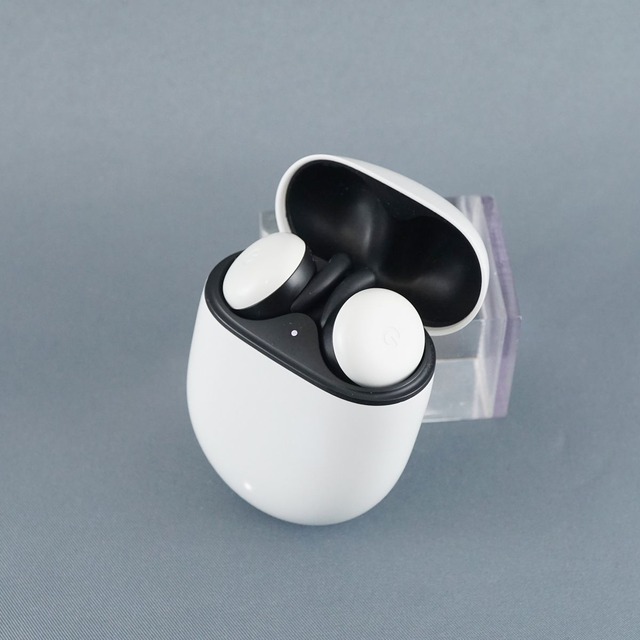 Google Pixel Buds 完全ワイヤレスイヤホン USED品 G1013 グーグル 防滴 IPX4 マイク 通話 ホワイト 完動品 S V0222 ウィット 鉄道忘れ物 販売