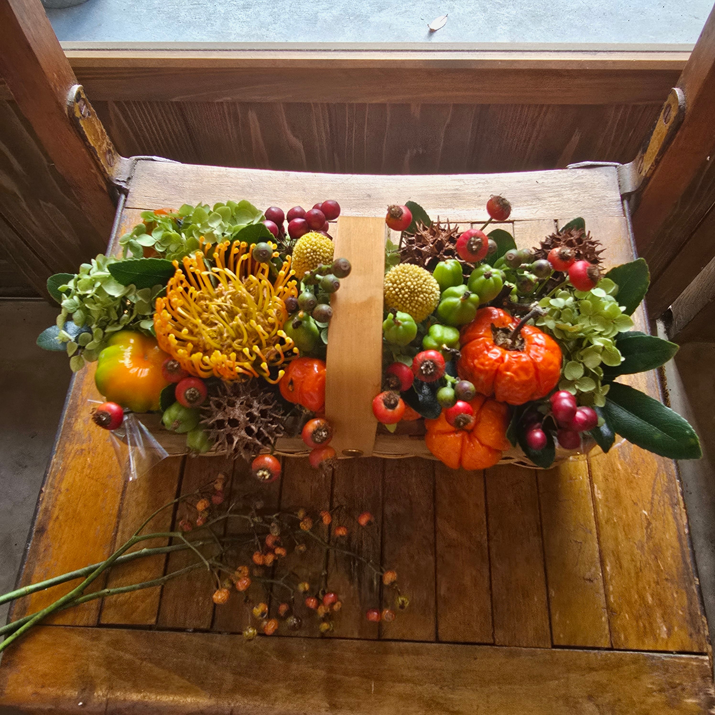 秋の実りアレンジメント