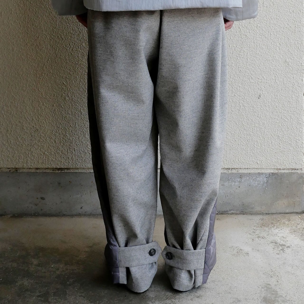 15.【灰色の国】あのキルティングパンツ | さゆうま