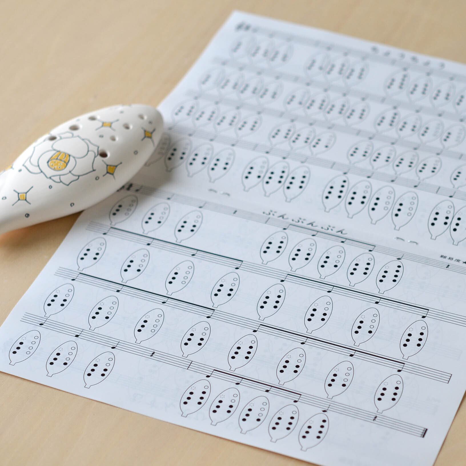 セラリーナKids8音階（Normal-ホワイト）知育教育や指先運動の楽器