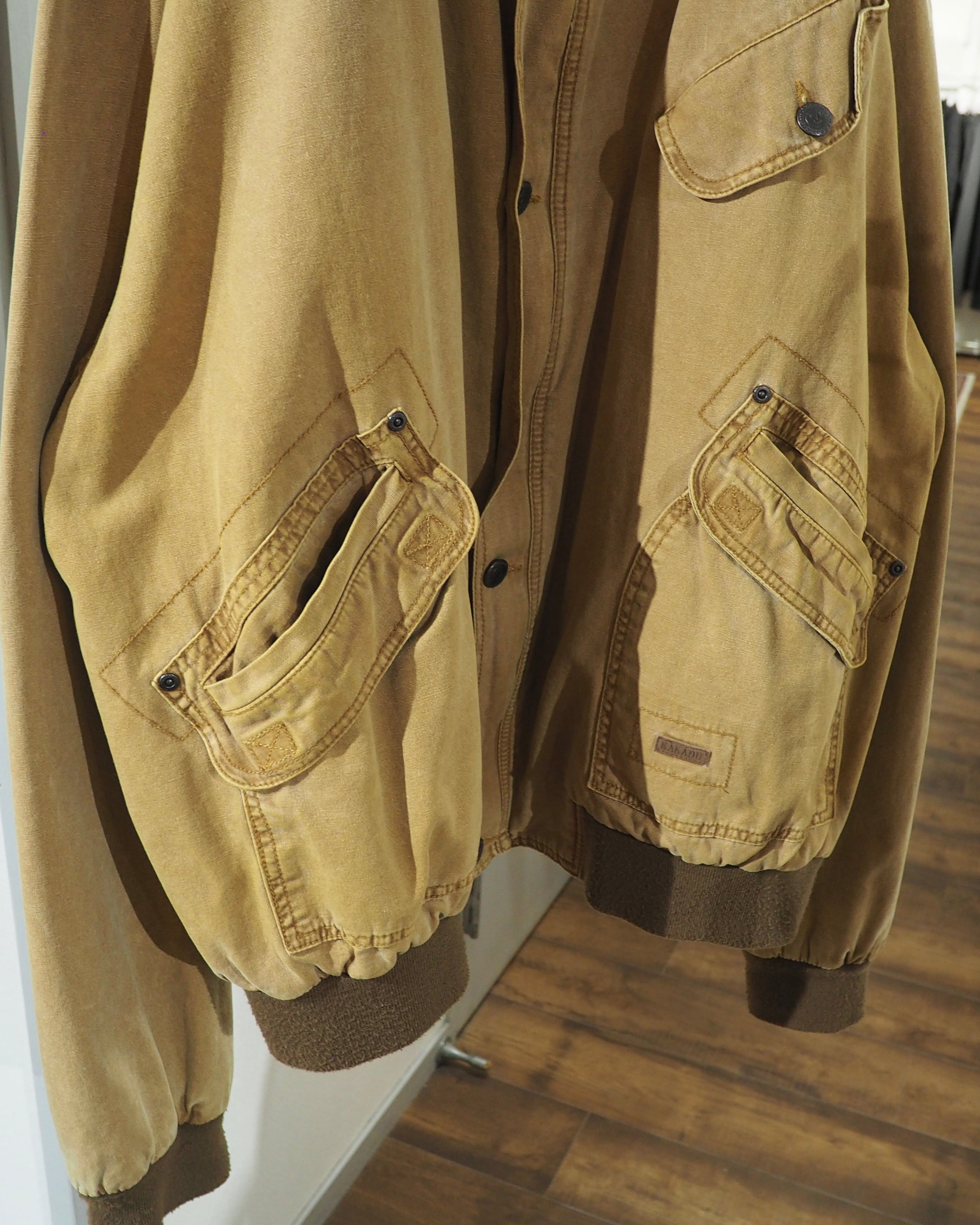 " KAKADU " Beautiful Fade Camel × Leather Collar switching Vintage Loose Duck Jacket