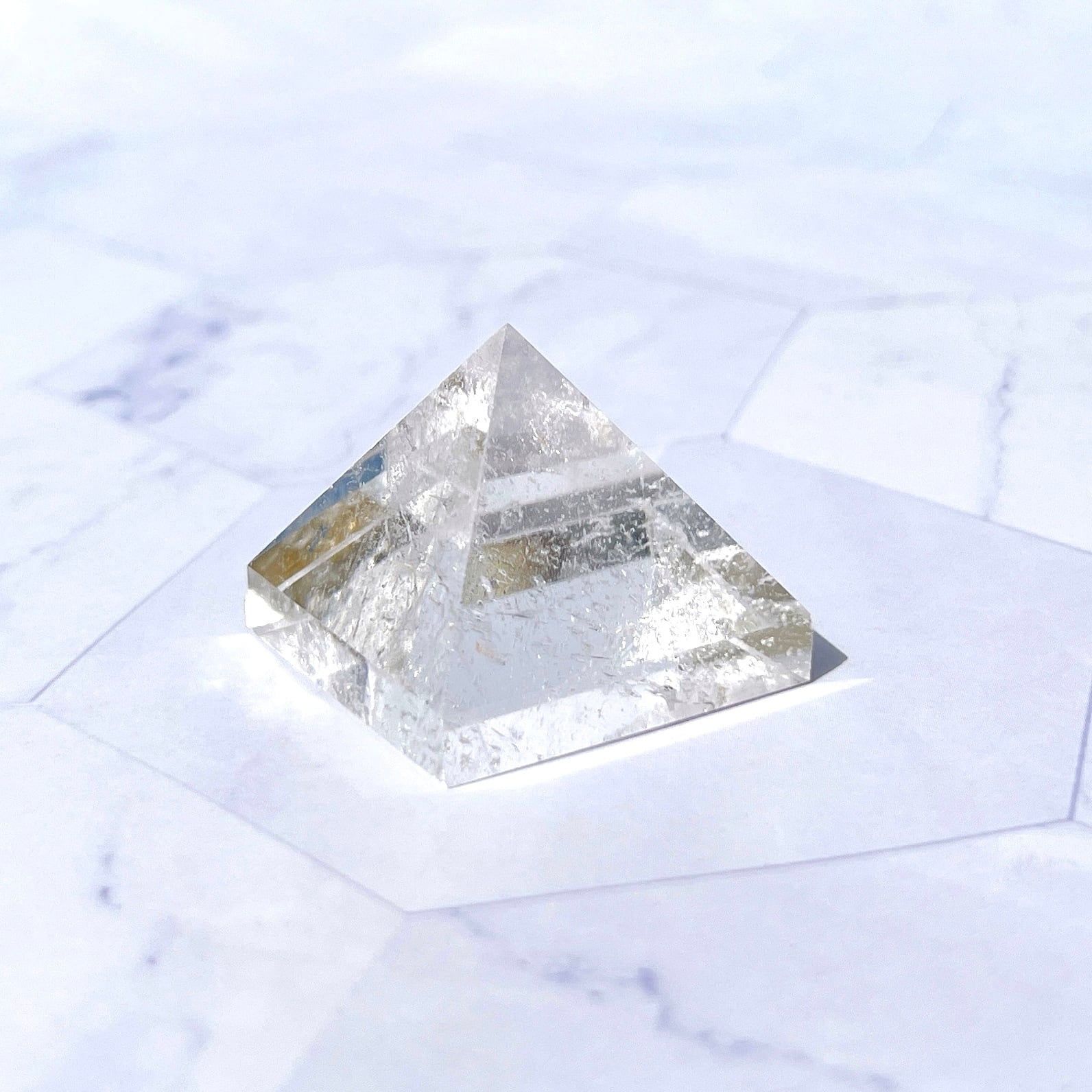 クリアクォーツ ⊹ 水晶 ⊹ ピラミッド〈ブラジル産〉CQP04 | Joelle