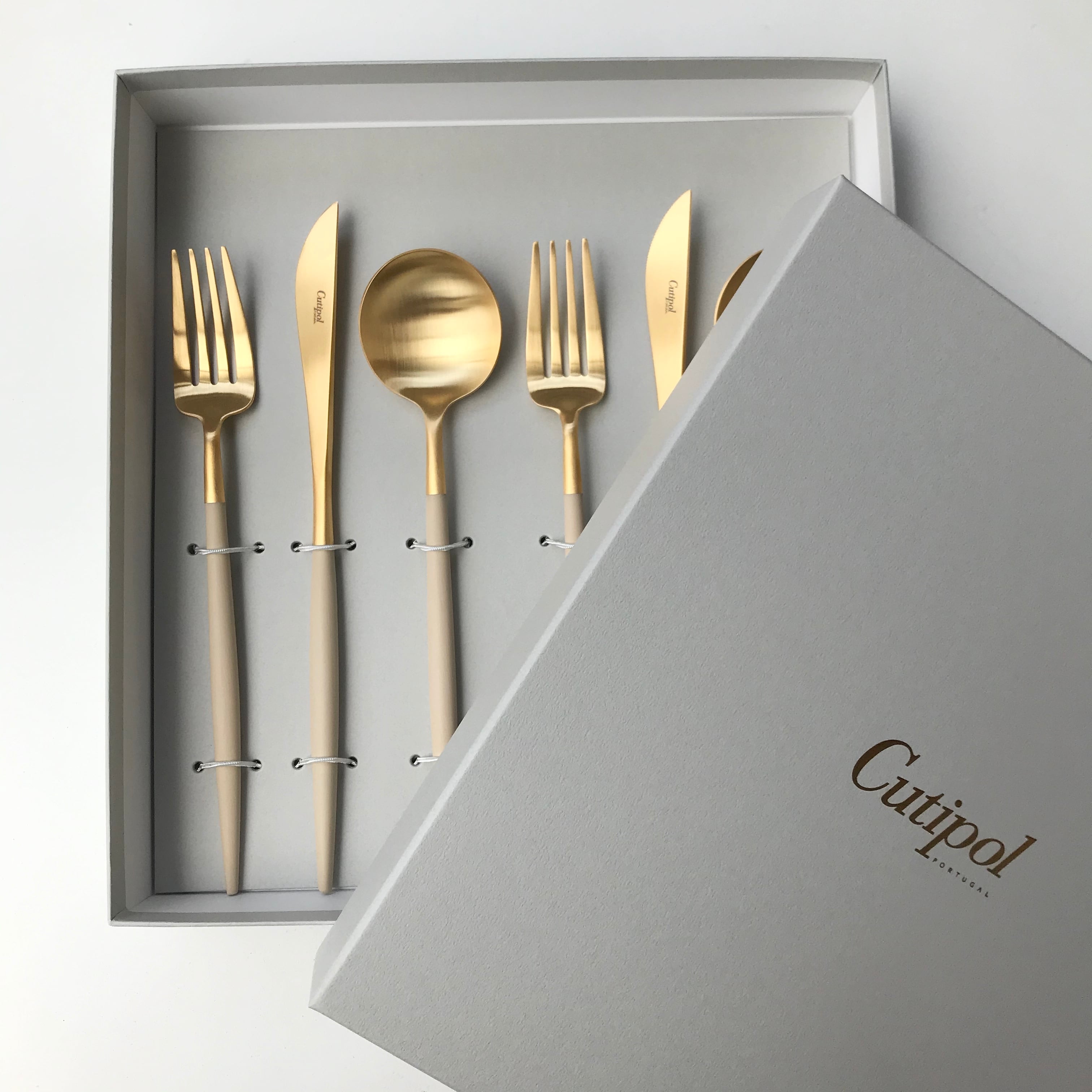 cutipol クチポール】ディナーセット GOA アイボリー×ゴールド 正規品 | ihana design(イハナデザイン) cutipol クチポール】ディナーセット GOA アイボリー×ゴールド 正規品 | ihana design(イハナデザイン)