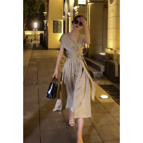 結婚式ドレス 半袖 Vネック ハイウエスト Aラインスカート 夏服 ロングスカート お呼ばれ エレガント フォーマル 結婚式 プルオーバー レディースワンピース 無地 きれいめ ドレス 大きいサイズ