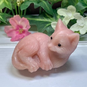 25.ピンクオパール猫・インテリア