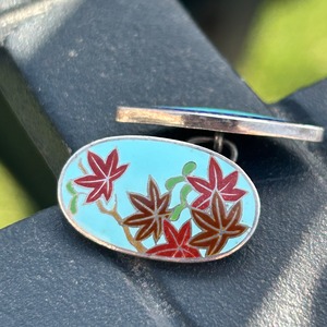 ヴィンテージ　輸出用七宝カフスボタン　スカイブルーに紅葉