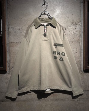 【Caka】“ENERGIE” Switched Collar Half Zip Sweat Shirt