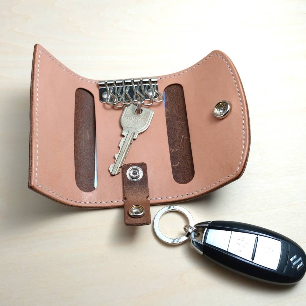 カードも入るキーケース 6連 クロムエクセル/ヌメ革