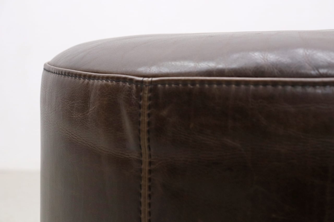タブ レザーワークス 本革 ラウンド オットマン スツール ヴィンテージスタイル 沼津店】tabu Leather Works タブ レザーワークス 本革 ラウンド
