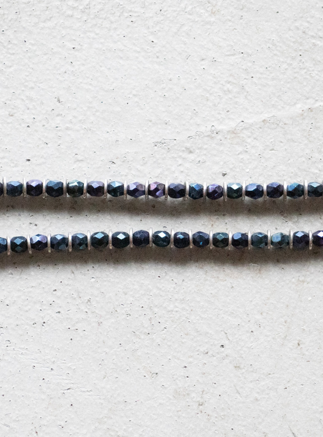 unknown 1980s Faceted glass beads necklace