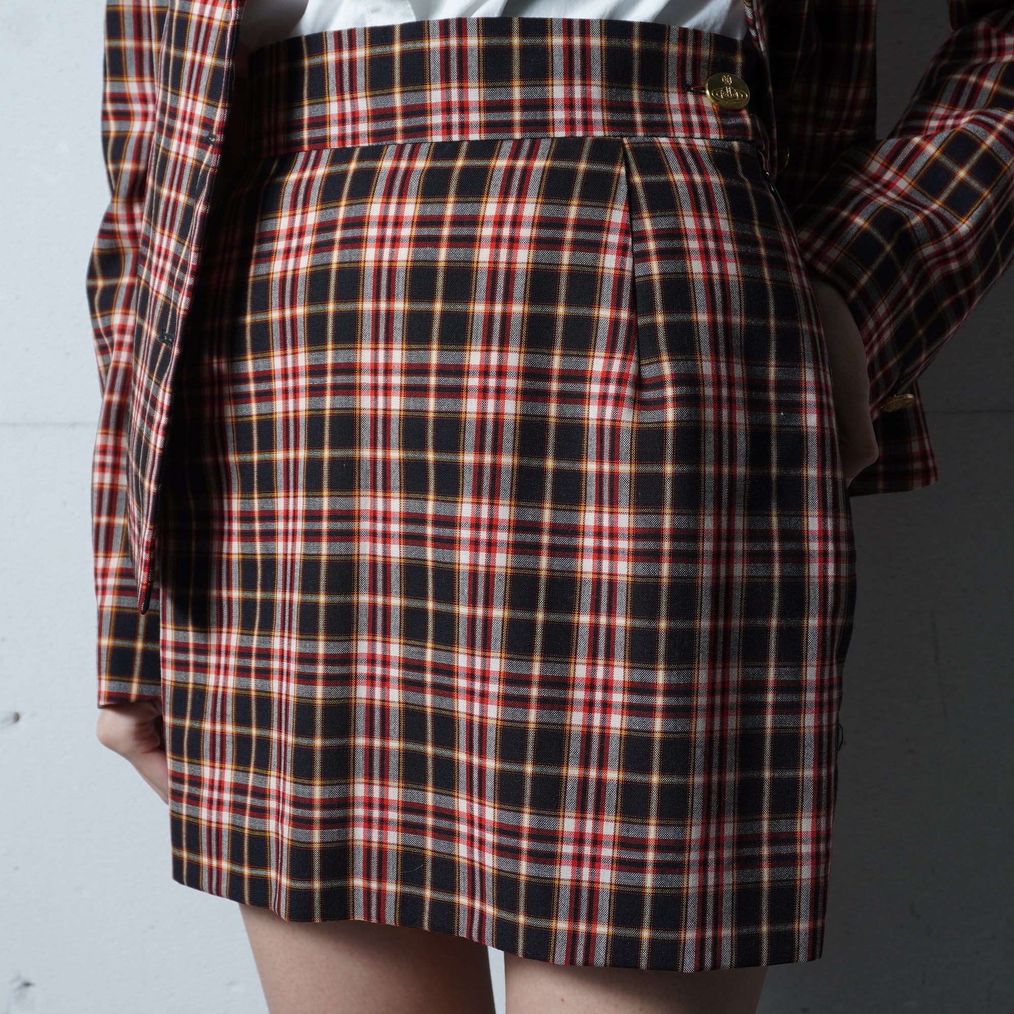 Vivienne Westwood】ヴィヴィアンウエストウッド 