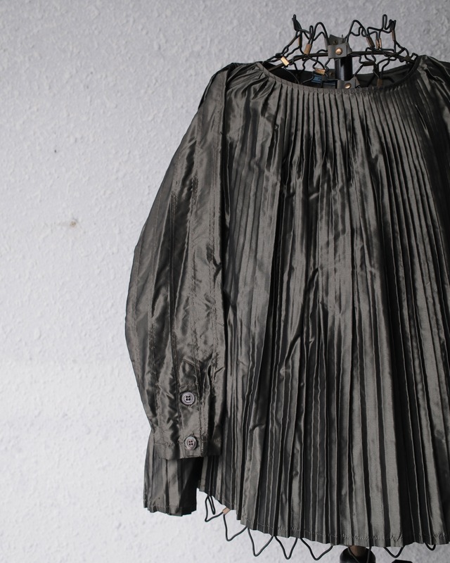 1990s PRADA NYLON PLEATS TOPS