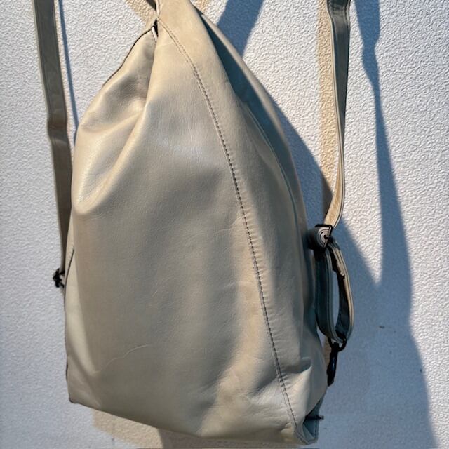 B.stuff　人気NO.1リュック(アーティーチョーク)