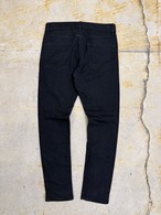 black damage skinny pants