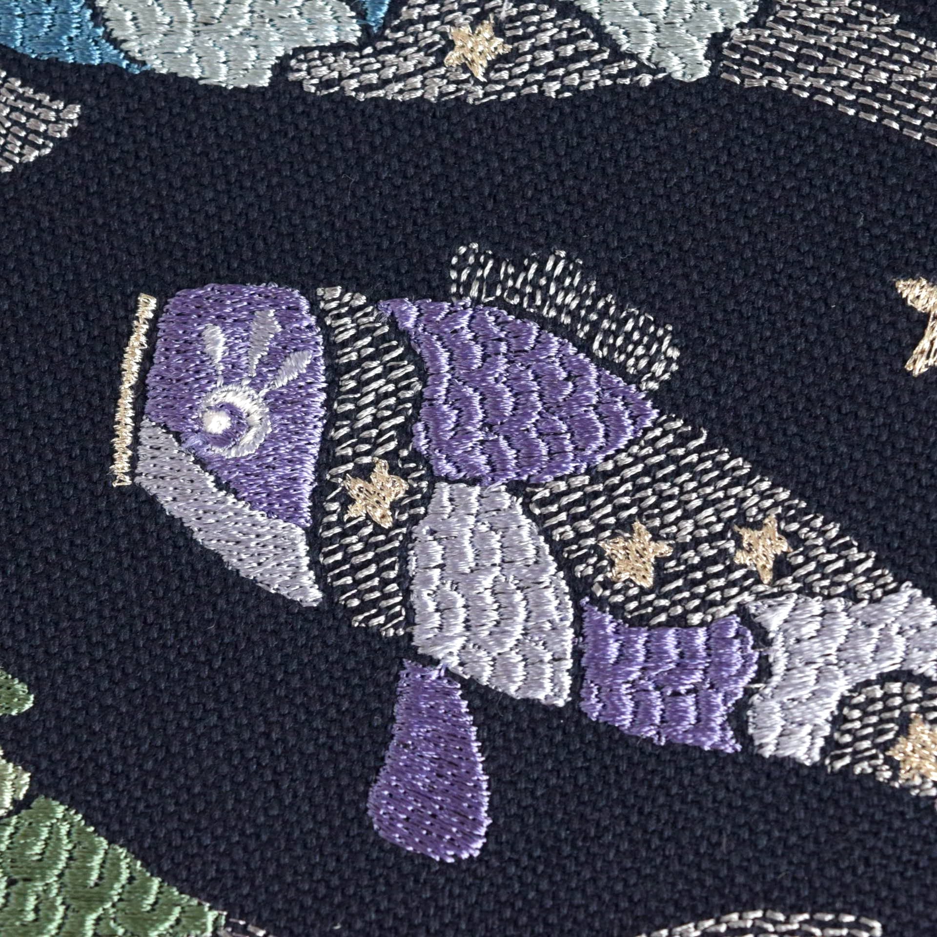 名入れ可】コンパクトに飾れる！こどもの日刺繍タペストリー《ミニ