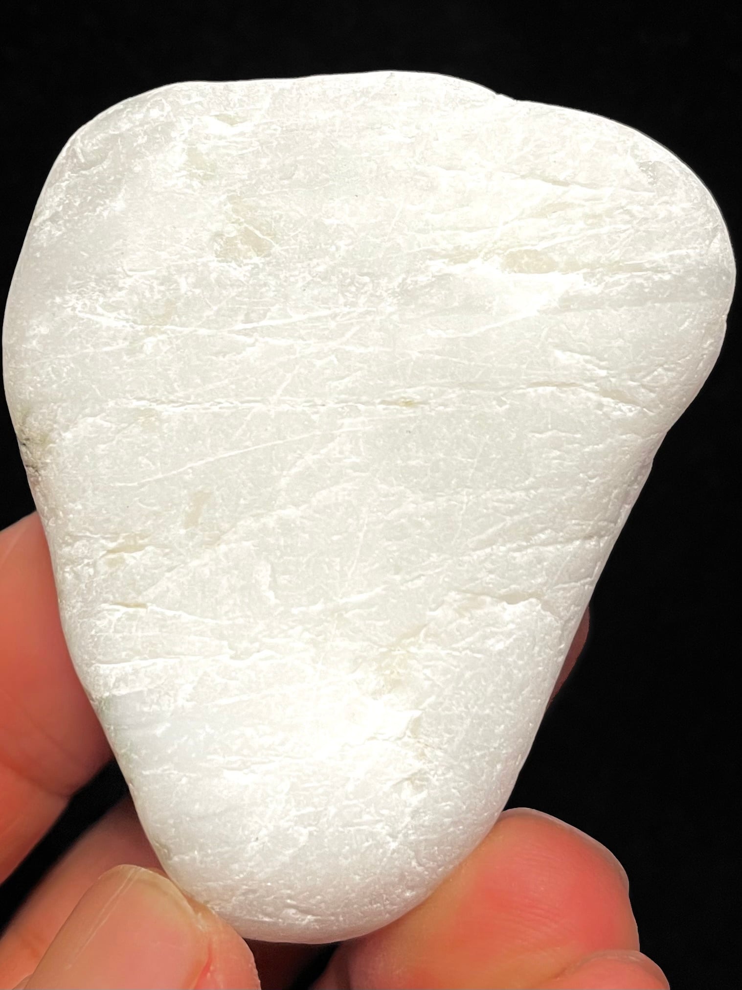 10) 日本人の「心」に寄り添う御守り!深い変容と変革「糸魚川石英」大型(完全透過)