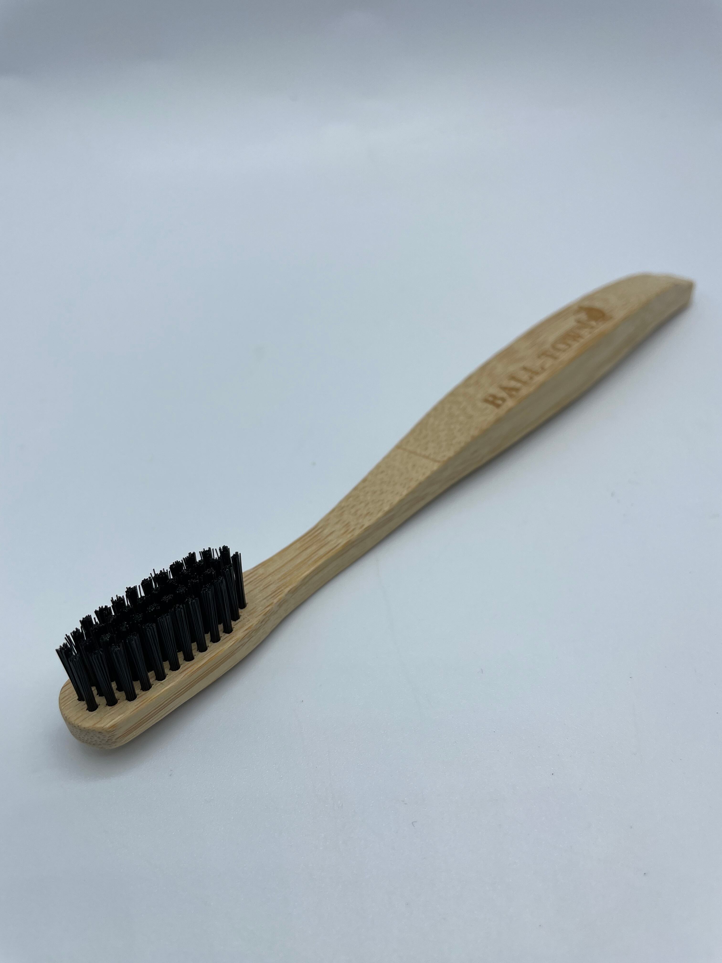 balltown × wilson コラボブラシセット BALLTOWN】CLEANER BRUSH 汚れ落とし用ブラシ | タケスポselect