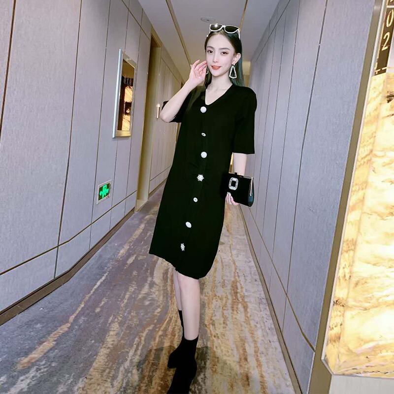 プラスサイズの女性の2020年の新しい秋の脂肪mmドレス脂肪姉妹ニットスカートは腹と薄いトップエインスタイルをカバー ミックスインファッション20801307454