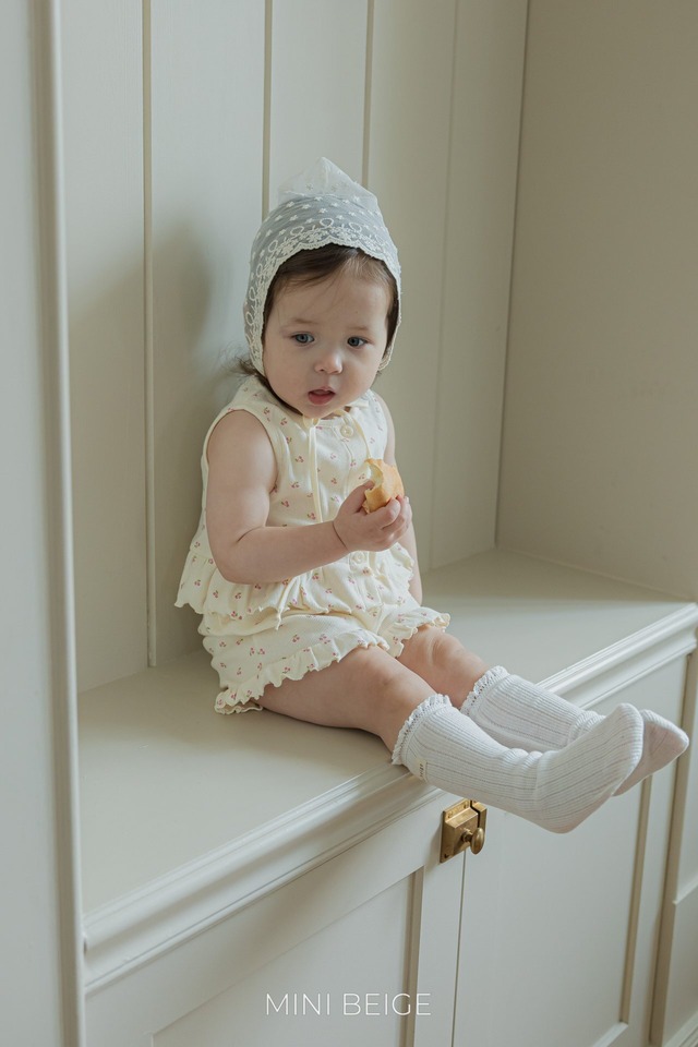 ꒰ 即納 ꒱ knee socks / minibeige