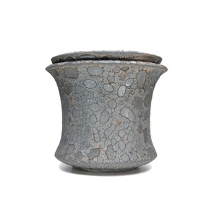 USG05 / Usagi ceramic laboratory -BMC pot-
