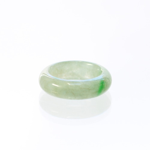 【3,5号 】レアサイズ、レアカラー!翡翠くり抜きリング clear point green A貨翡翠 jd_rg1998 【3,5号 】レアサイズ、レアカラー!翡翠くり抜きリング clear point green A貨翡翠 jd_rg1998