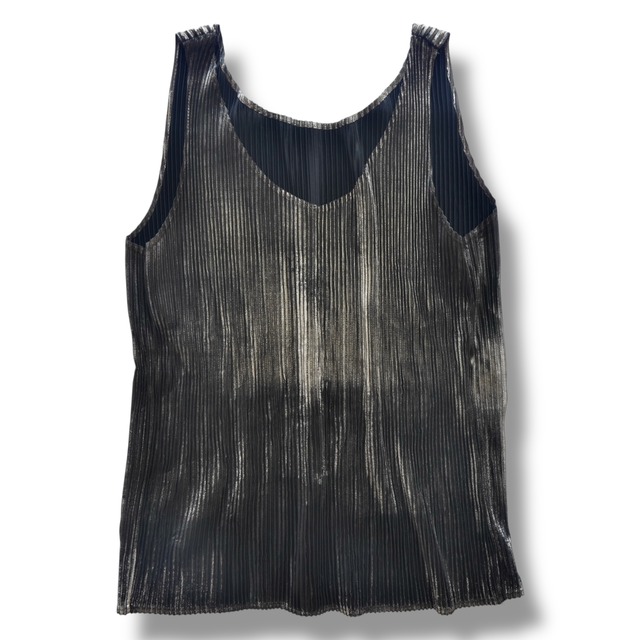 Metallic gradient sleeveless