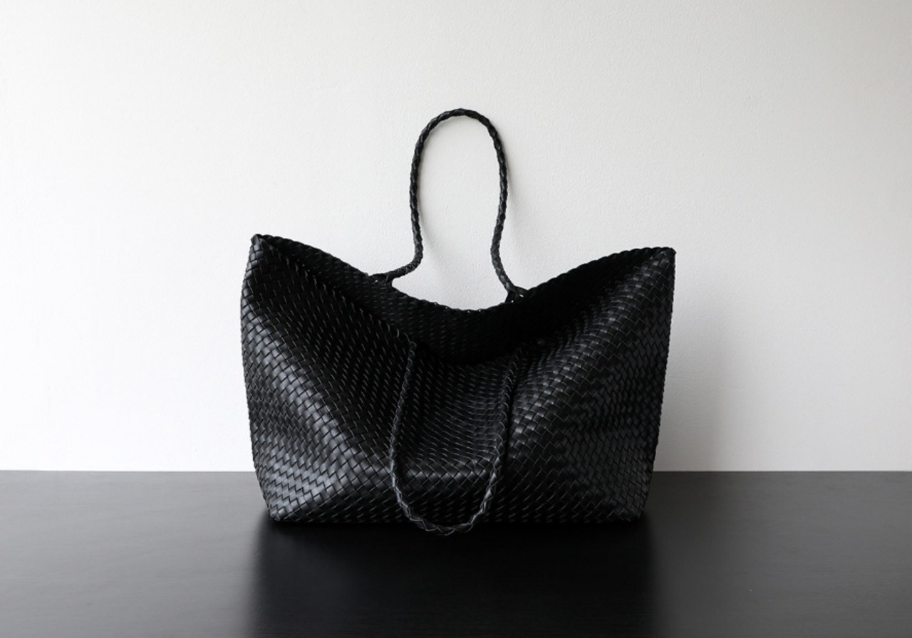 高級牛革純手編みバッグ