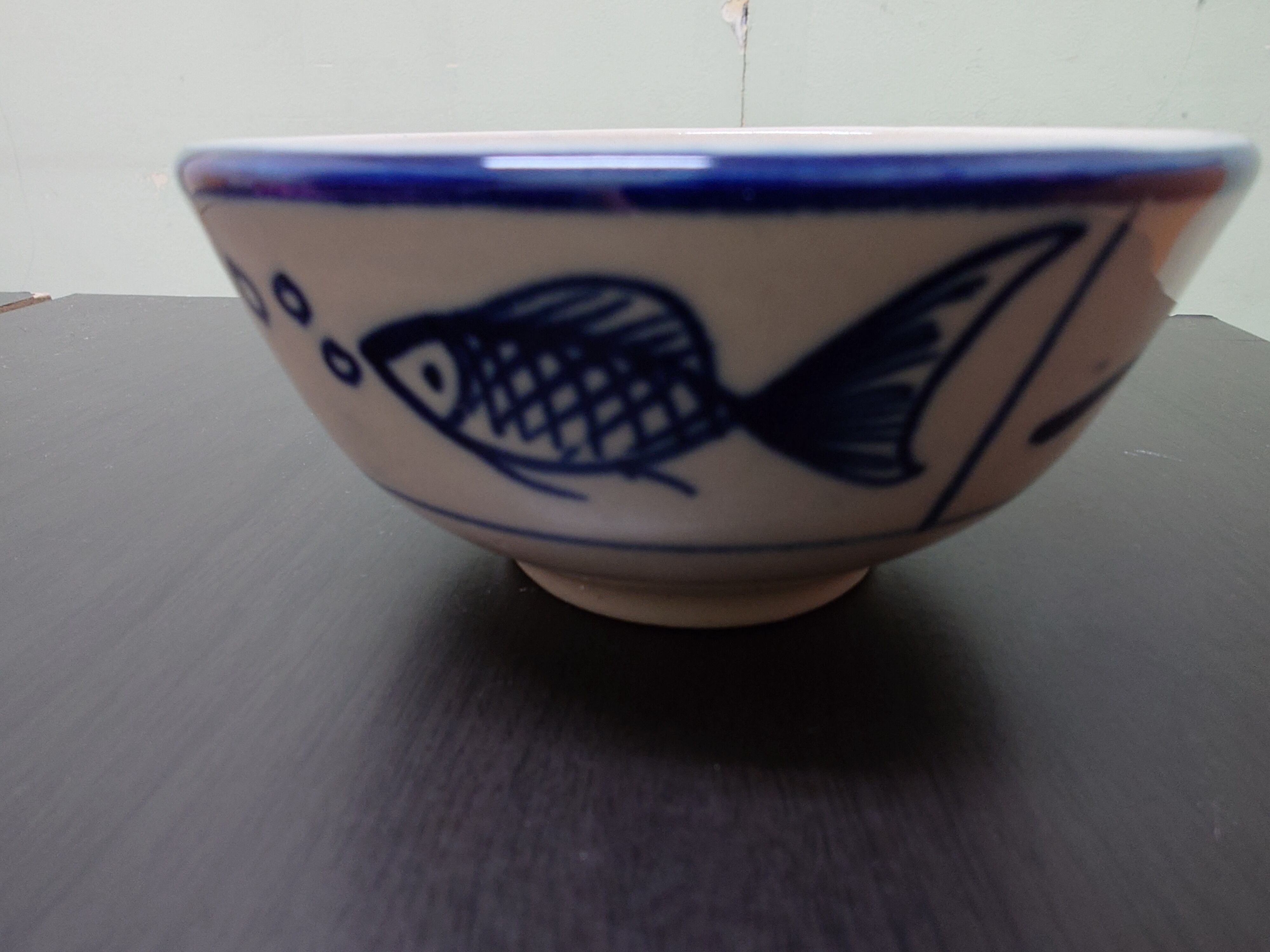 幻の陶器】ソンベ焼き お茶碗（12cm） 魚デザイン | 選ばれた生産者と