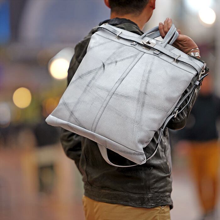 【タグ付未使用美品】M.U.L ヘルメットバッグ グレージュ ショルダーバッグ エムユーエル MUL Mサイズ STUDシリーズ 洗い加工