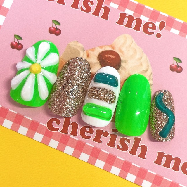 【送料無料】ネイルチップNo.13♡ネイル/韓国/アート/パーツ/カラフル/POP