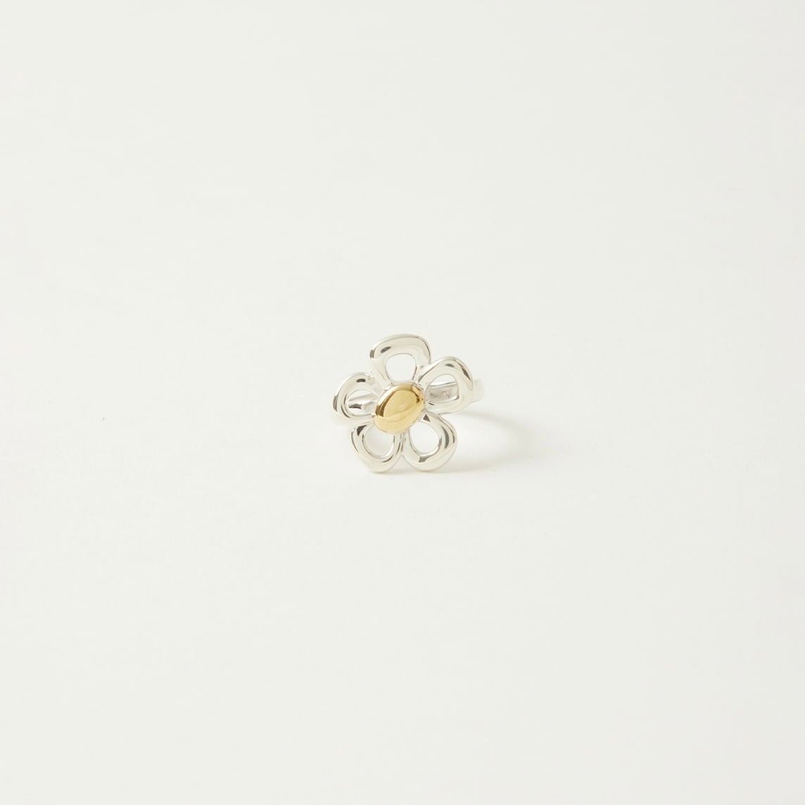 Flower ring