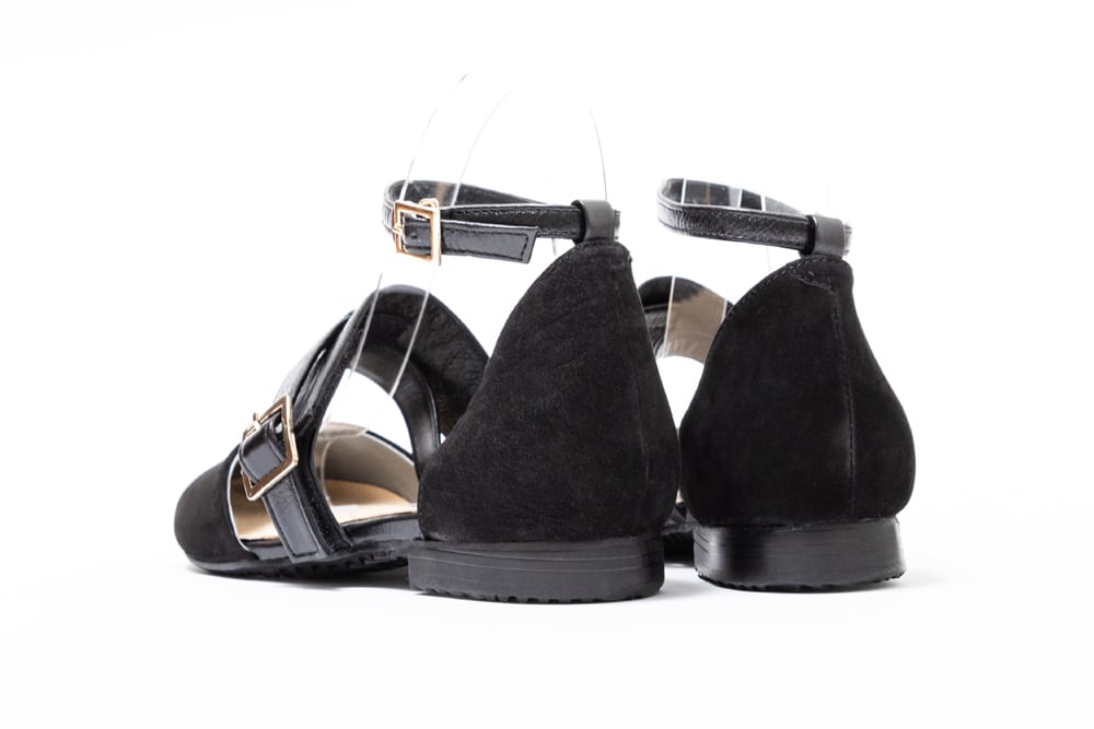 ※チャリティー除外品　EKAHI　ブラック