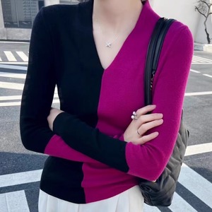 two-tone v-neck knit top 〈t101787〉