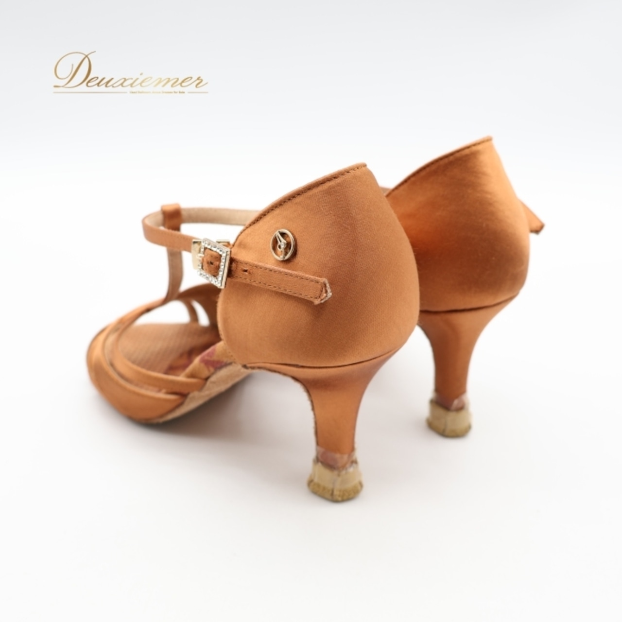 社交ダンス 衣装 ラテン シューズ 22.5cm ブラウン系 Ads 靴 くつ ヒール レディース ストラップ 茶 明るい 光沢 上品 練習 レッスン イベント ステージ かわいい ダンス衣装 ラインストーン キラキラ