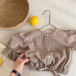 秋フラワー刺しゅうパフスリーブブラウス