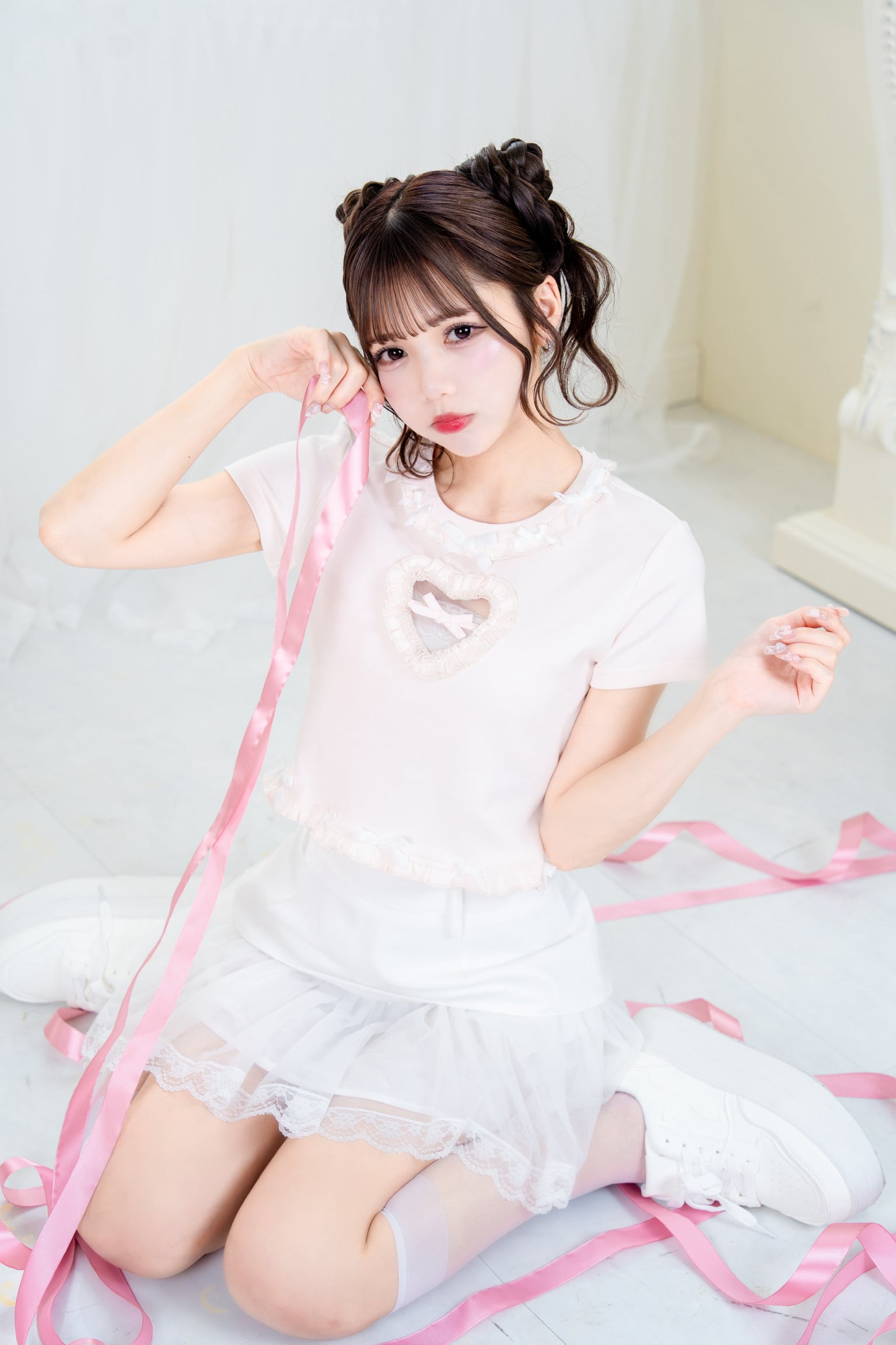 Velvet Ribbon Heart Tops